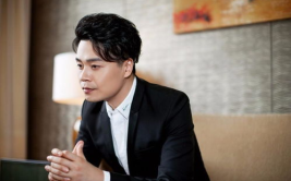 娱乐吃瓜男主持,吃瓜男主持的幕后故事